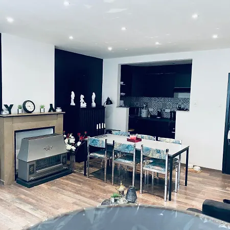 Cozy In The Heart Of South * Шарлеруа